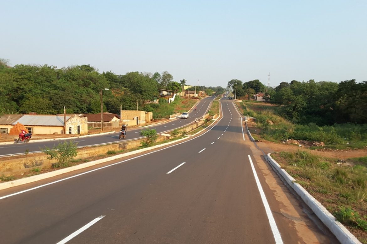 Infraestructura - Pedro Juan Caballero: Pavimento asfáltico en calles de la ciudad 1