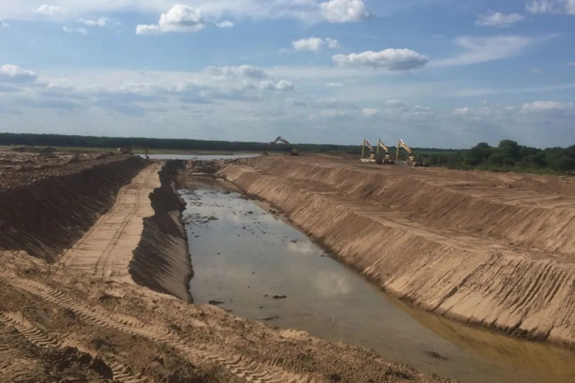 Saneamiento - Ampliacio╠ün y profundizacio╠ün de la toma de agua del Ri╠üo Pilcomayo 2