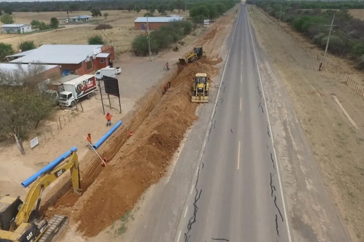 Saneamiento - Construccio╠ün de aductores, centros de distribucio╠ün y estaciones de bombeo en el Chaco Central - Fase II 10