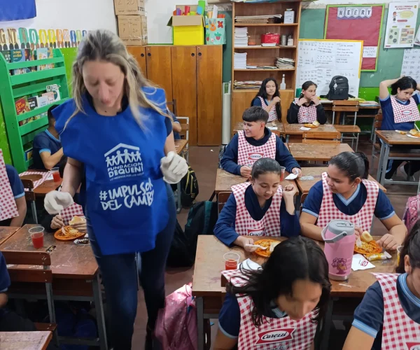 Comunidad- Dequeni dia de la amistad solidario