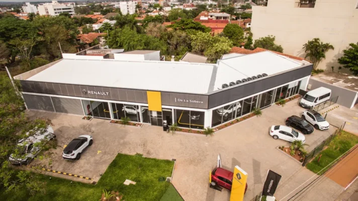 IMPLENIA Showroom renault